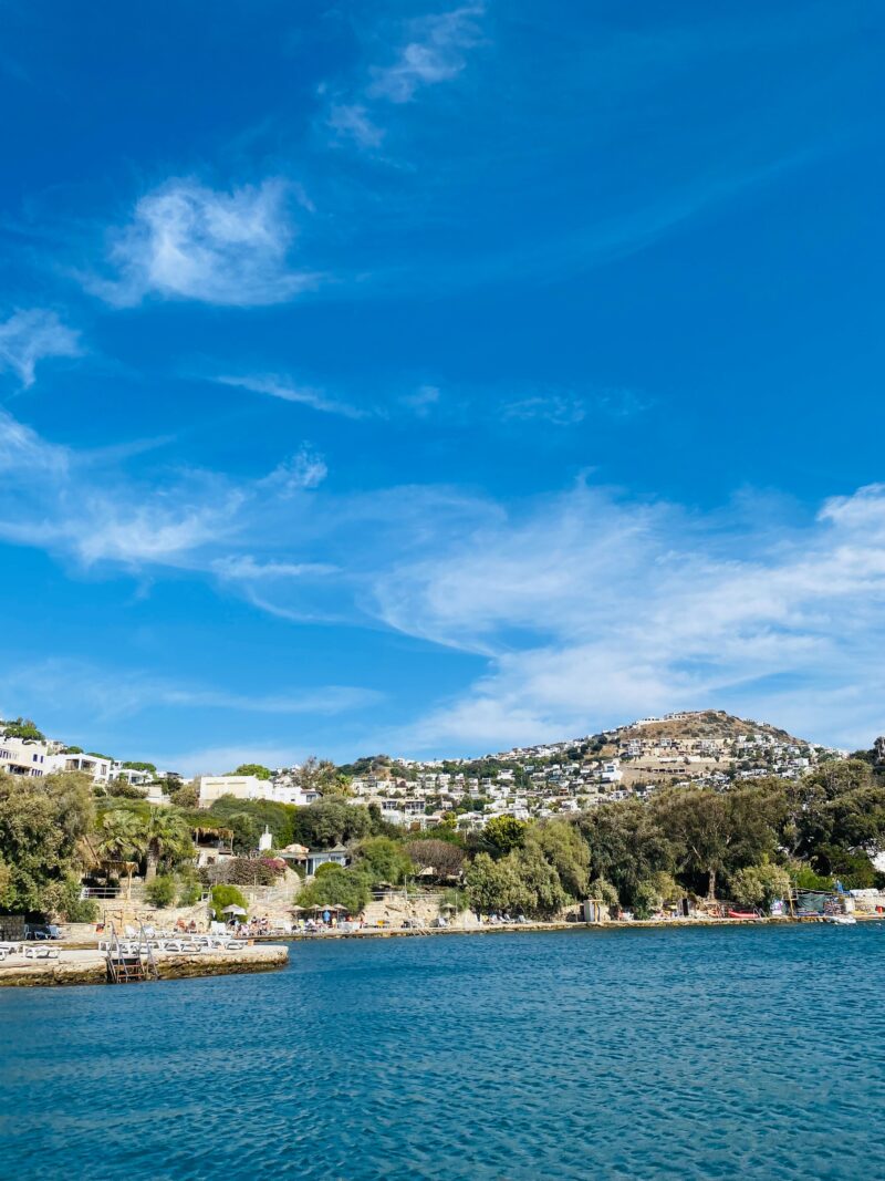 Le spiagge più economiche e belle per l'estate 2023