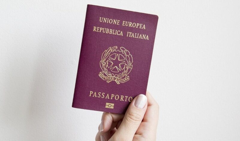 Passaporto italiano