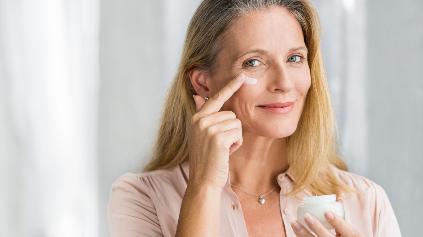 Come usare il veleno di vipera nella skincare quotidiana