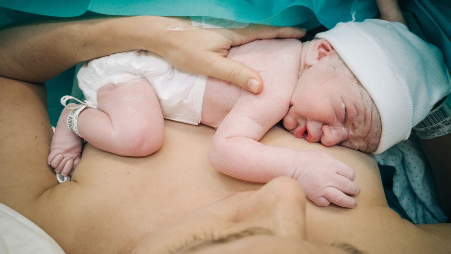 parto naturale o parto cesareo